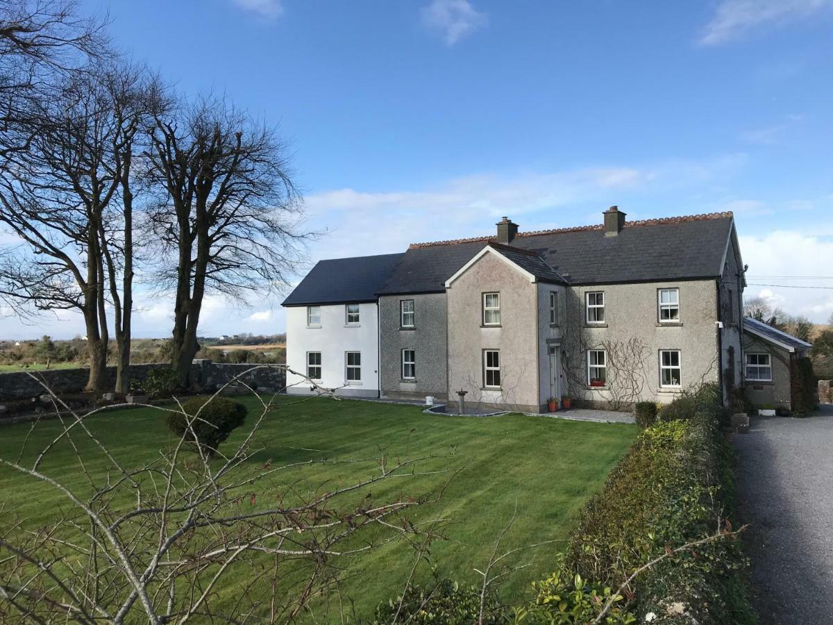Corrib View Farmhouse ゴールウェイ エクステリア 写真
