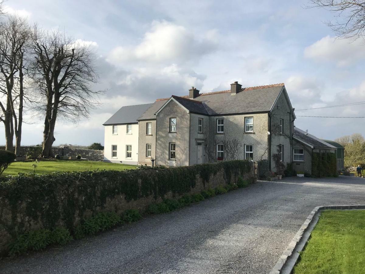 Corrib View Farmhouse ゴールウェイ エクステリア 写真